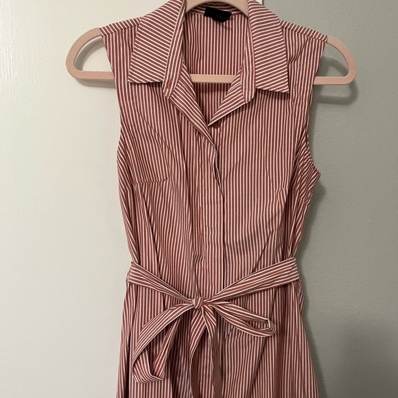 Button down striped midi dress with cutout in the back - Picture 5 of 11